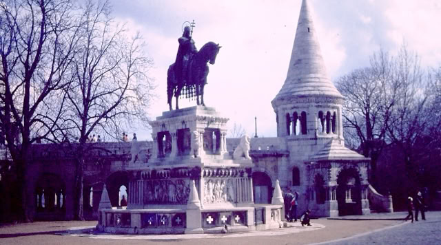 Budapest. Hungary 1983. Global Studies: Culture/Nature. Photo A.A.Bispo©