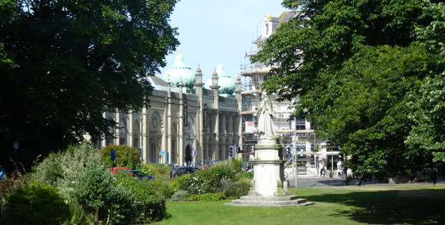 Brighton 2014. England  Culture/Nature - Global Studies. Topic: Gardening and Landscaping. Garden design and architecture in cultural processes