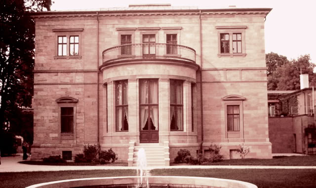 Bayreuth. Germany 1976. Global Studies: Culture/Nature. Photo A.A.Bispo©