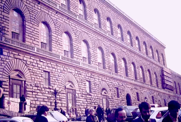 Florence- Italy 1977. Global Studies: Culture/Nature. Photo A.A.Bispo©