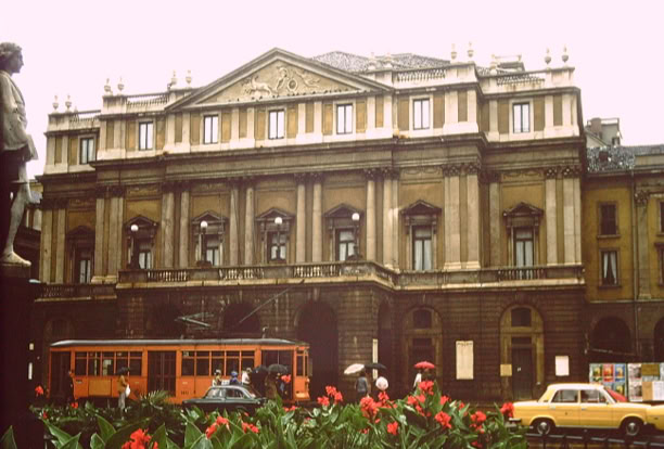 Milan. Italy 1977. Global Studies: Culture/Nature. Photo A.A.Bispo©