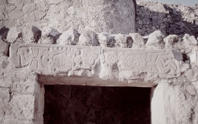 Mont Alban. Mexico 1985. Global Studies: Culture/Nature. Photo: A.A.Bispo©