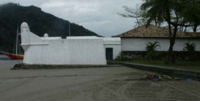 Bertioga. São Paulo. Brazil 2002. Global Studies: Culture/Nature. Photo: A.A.Bispo©