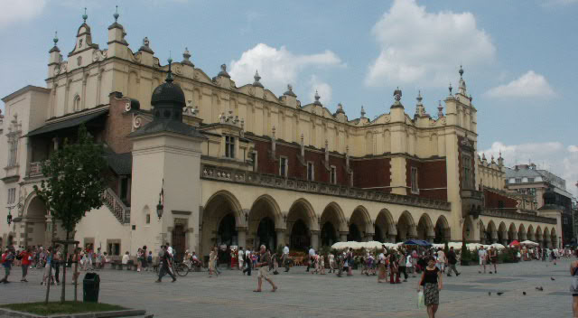 Kraków / Krakau. Poland. 2003. Global Studies: Culture/Nature. Photo: A.A.Bispo©