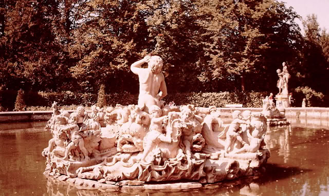 Bayreuth. Germany 1976. Global Studies: Culture/Nature. Photo A.A.Bispo©