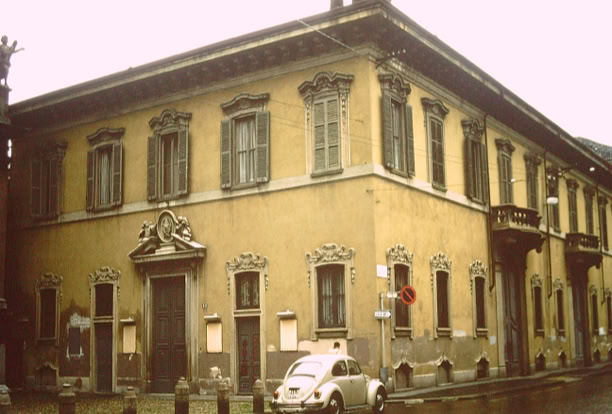 Milan. Italy 1977. Global Studies: Culture/Nature. Photo A.A.Bispo©