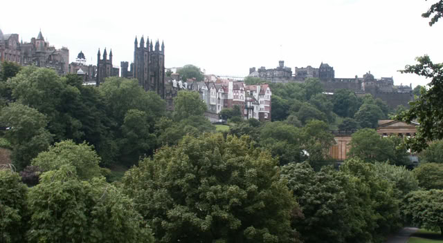Edinburgh. Scotland. 2003. Global Studies: Culture/Nature. Photo A.A.Bispo©
