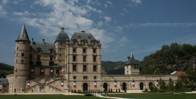 Vizille. France 2005. Global Studies: Culture/Nature. Photo: A.A.Bispo©