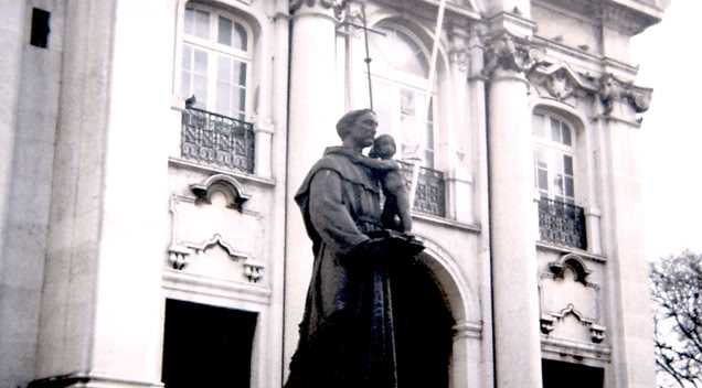 Lisbon. Portugal 1987. Global Studies: Culture/Nature. Photo A.A.Bispo©