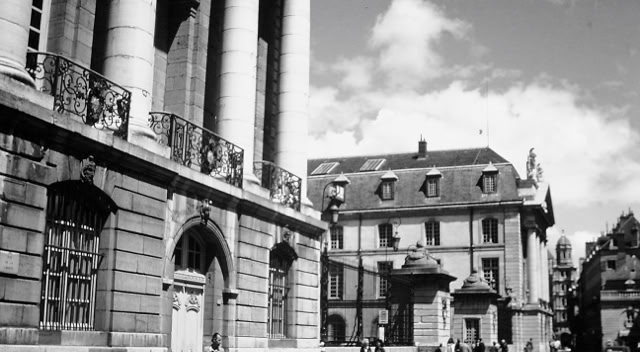 Dijon France 1990.  Global Studies: Culture/Nature. Photo: A.A.Bispo©