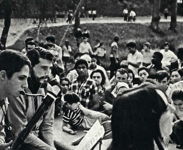 Paraphernália. Aclimação Park 1969. Global Studies: Culture Nature. 