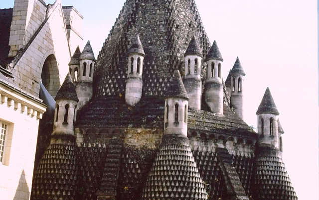 Fontevrault. France 1985. Global Studies: Culture/Nature. Photo: A.A.Bispo©