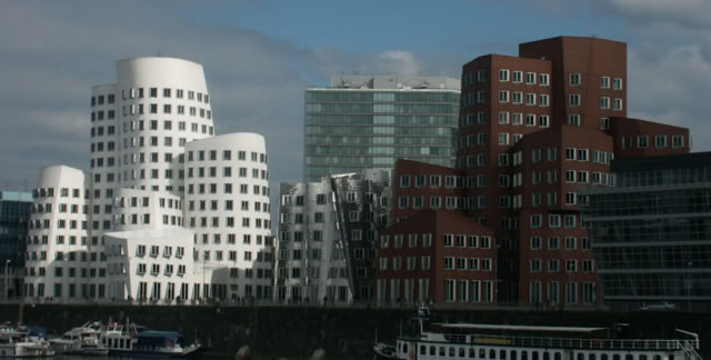 Düsseldorf. Germany 2004. Global Studies: Culture/Nature. Photo: A.A.Bispo©