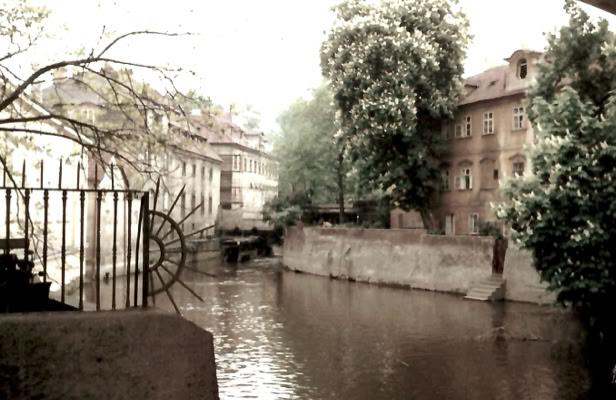 Prague, Czech Republic. 1980. Global Studies: Culture/Nature. Photo: A.A.Bispo©