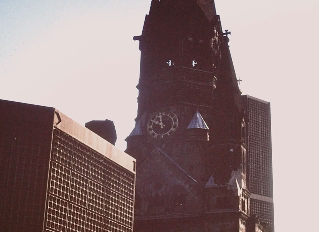 Berlin. Germany 1975. Global Studies: Culture/Nature. Photo A.A.Bispo©