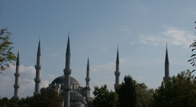 Istanbul. Turkey. 2003. Global Studies: Culture/Nature. Photo: A.A.Bispo©