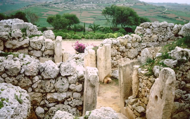 Malta. 1985. Global Studies: Culture/Nature. Photo: A.A.Bispo©