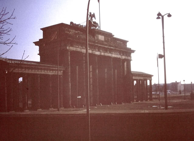 Berlin. Germany 1975. Global Studies: Culture/Nature. Photo A.A.Bispo©