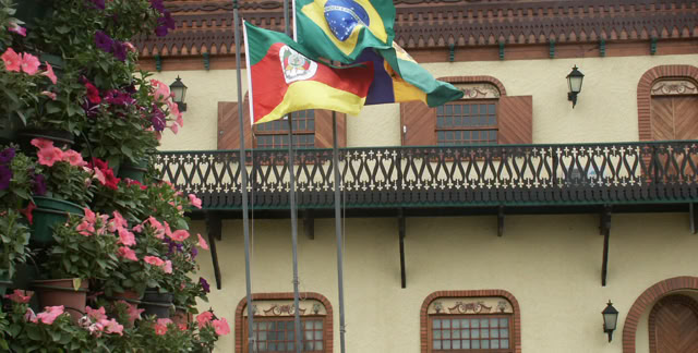 Gramado. Rio Grande do Sul. Brazil. 2002. Global Studies: Culture/Nature. Photo: A.A.Bispo©