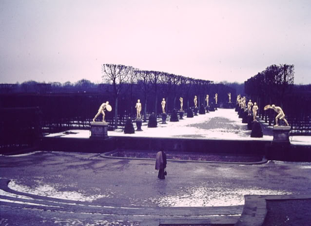 Herrenhauser gardens. Hannover. Germany 1975. Global Studies: Culture/Nature. Photo: A.A.Bispo©