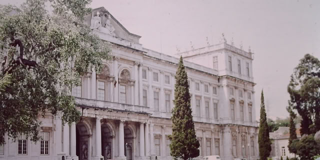 Lisbon 1982. Global Studies: Culture/Nature. Photo A.A.Bispo©