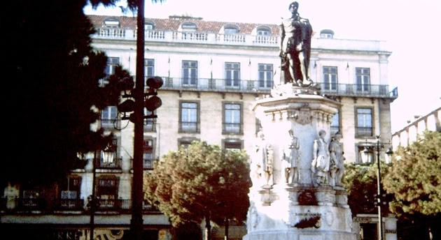 Lisbon. Portugal 1987. Global Studies: Culture/Nature. Photo A.A.Bispo©