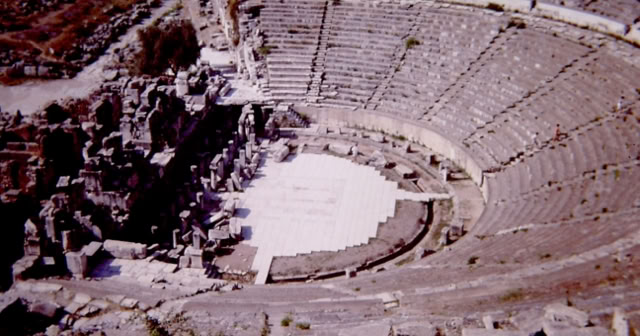 Ephesus. Türkiye 1986 Global Studies: Culture/Nature Photo: A.A.Bispo©