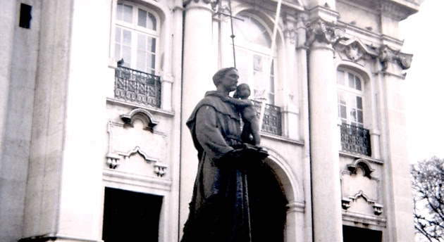 Lisbon. Portugal 1987. Global Studies: Culture/Nature. Photo A.A.Bispo©